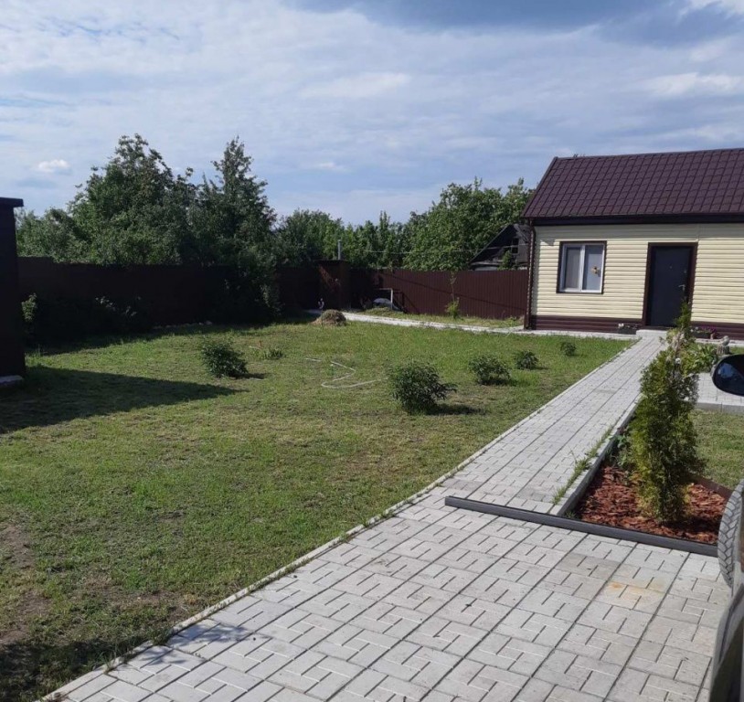 Около 5% жителей Саратова намерены приобрести дачу